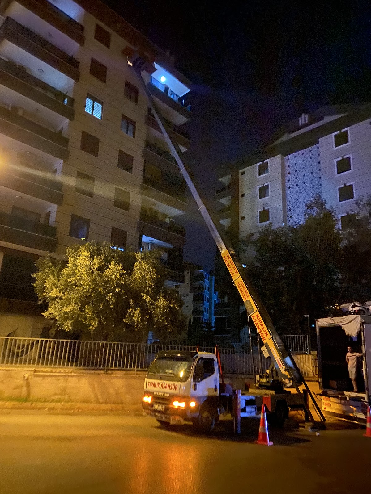 Antalya Evden Eve Taşımacılık Yerel İşletme fotoğrafı 4